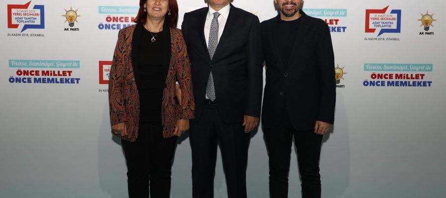Biz Kocaman Bir Aileyiz